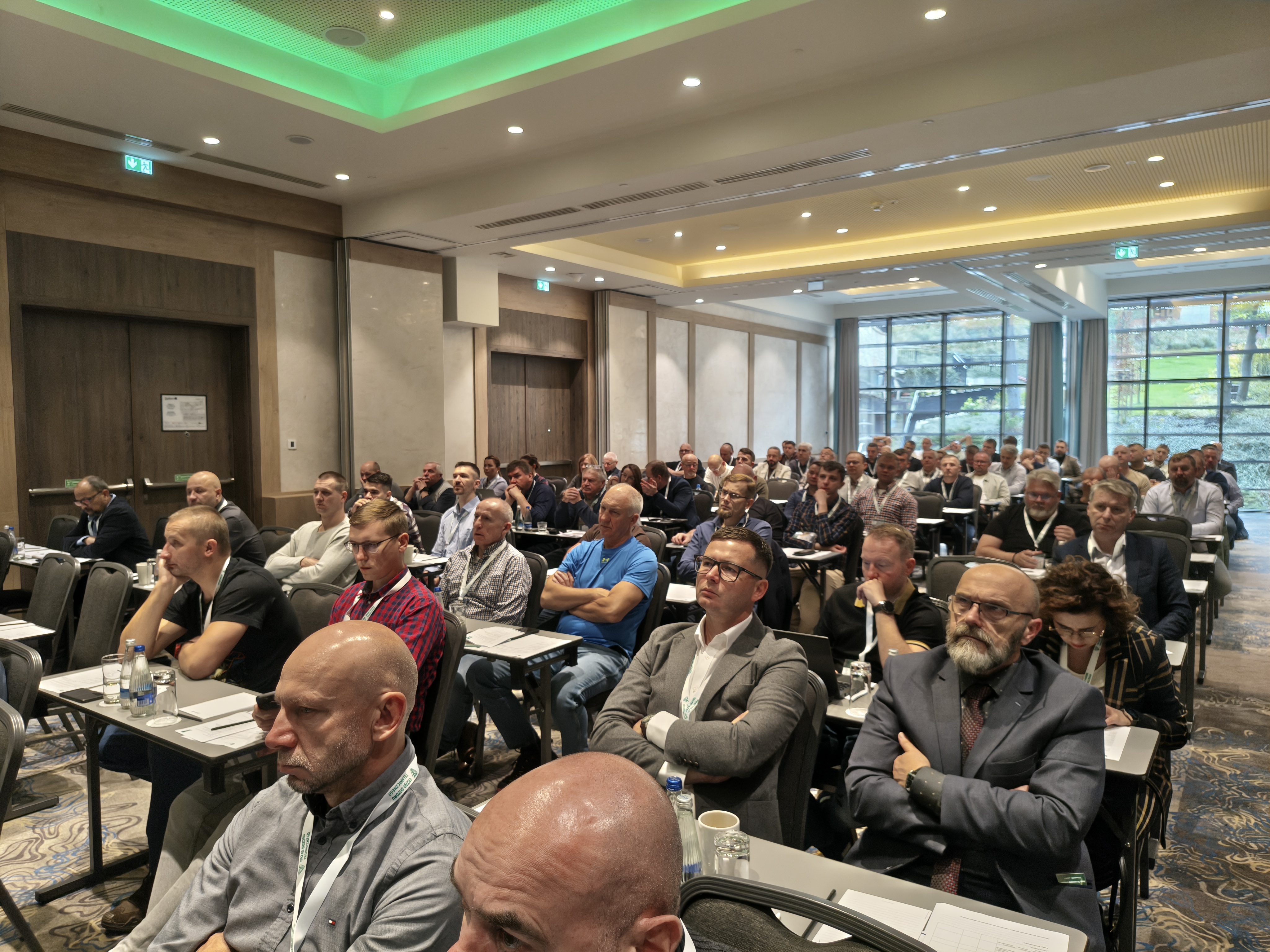 Uczestnicy konferencji na sali