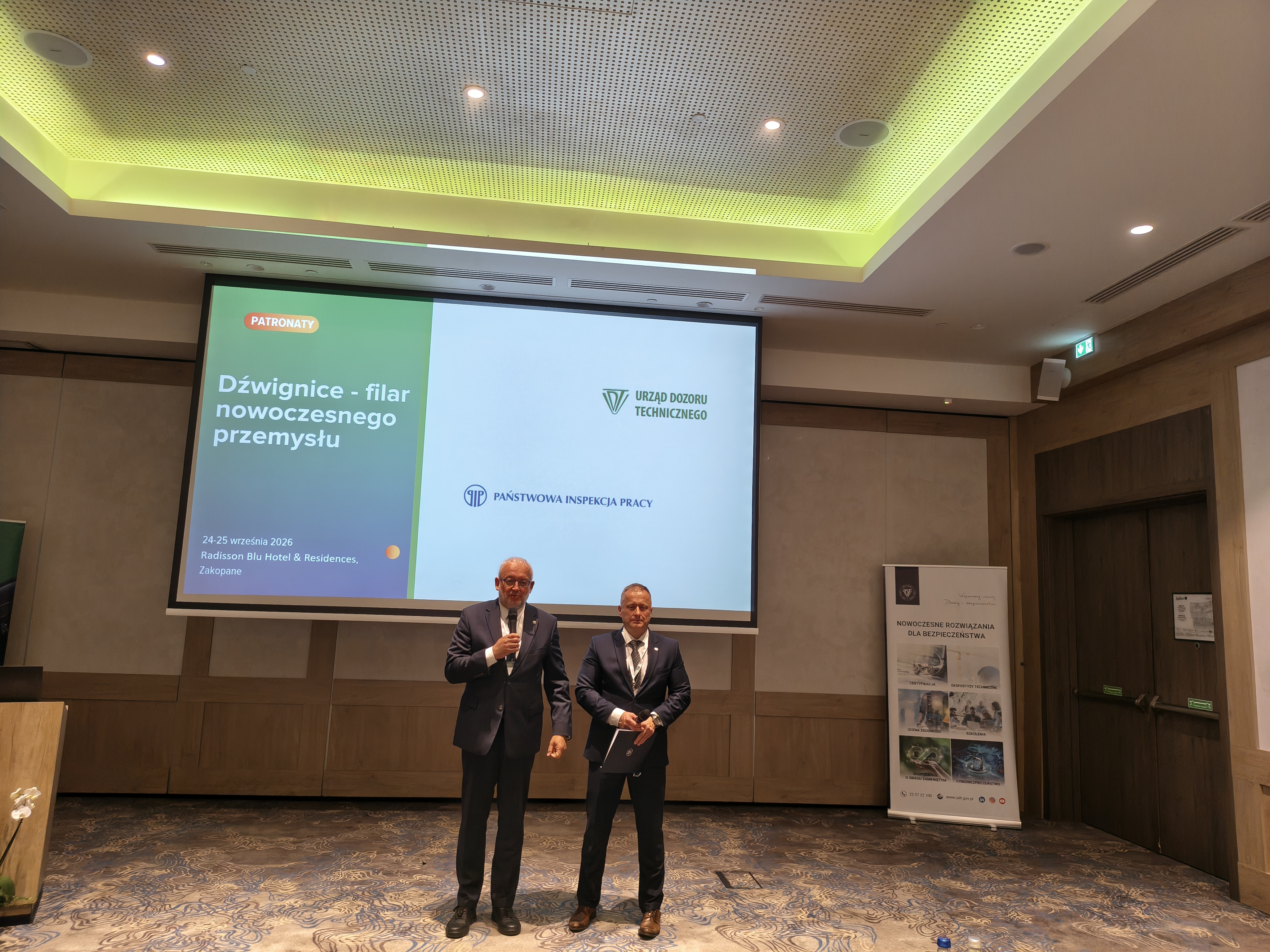 Otwarcie Konferencji – Rafał Osiński, Dyrektor OUDT Wrocław oraz Andrzej Rozlach, Dyrektor OUDT Kraków