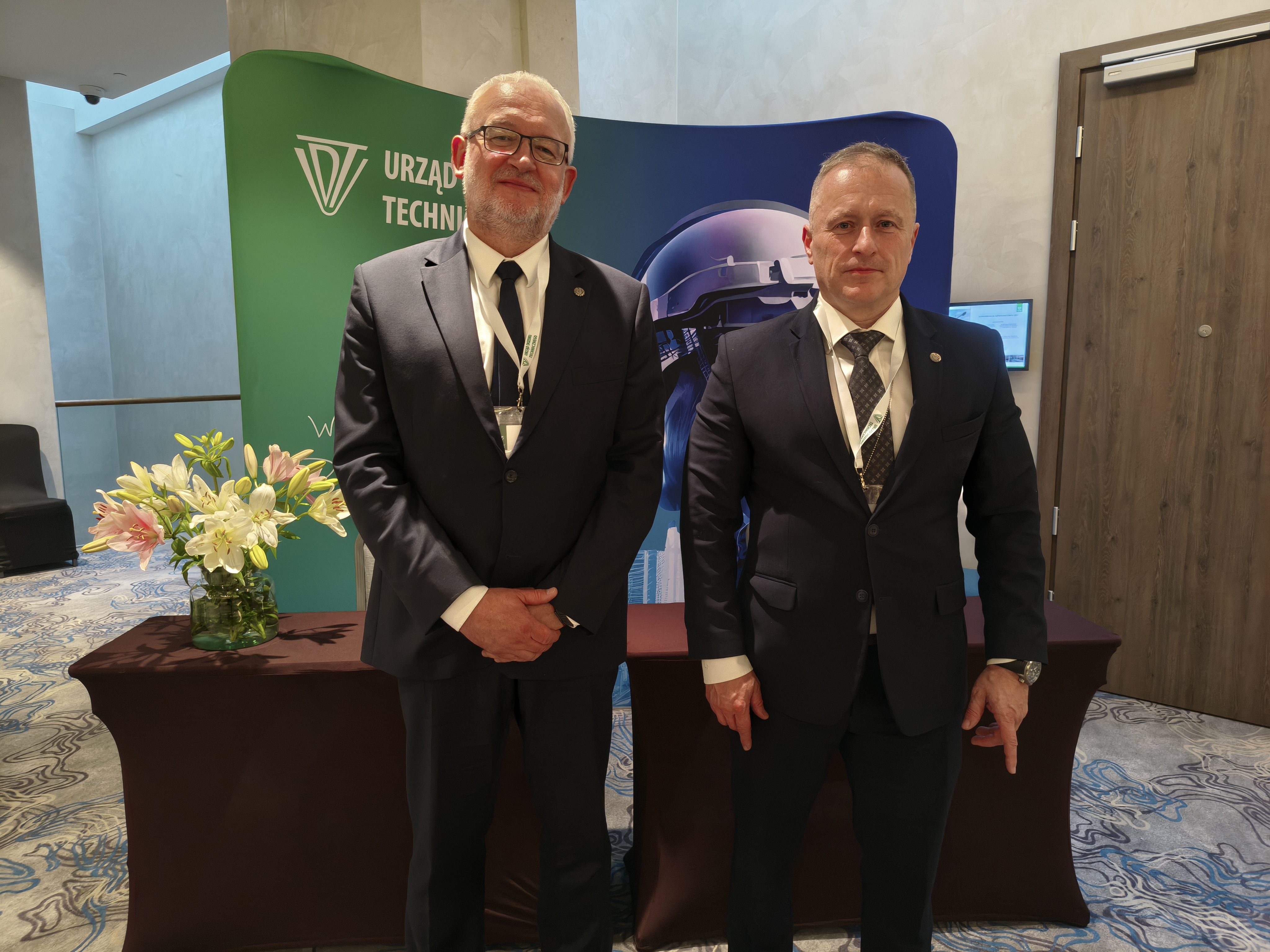 Rafał Osiński - Dyrektor OUDT Wrocław oraz Andrzej Rozlach - Dyrektor OUT Katowice