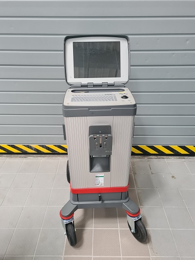 Mobilny optyczny spektrometr emisyjny