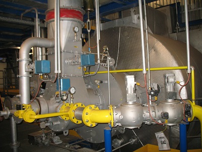 Układ sterowania i automatyki zabezpieczającej urządzenia ciśnieniowego