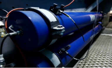 Zamontowane czujniki podczas badania metodą emisji akustycznej (AE) przeprowadzonego na jednej z farm wiatrowych