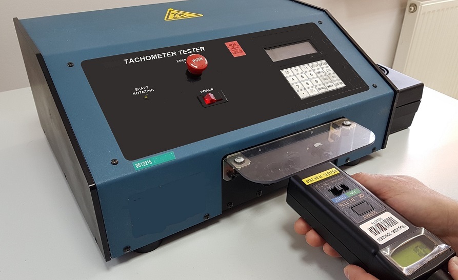 Wzorcowanie tachometrów metodą stykową