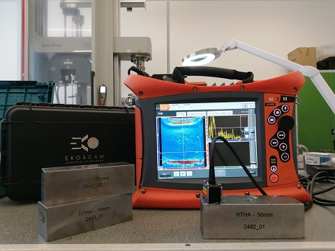 Badania próbki wzorcowej zawierającej nieciągłości wywołane HTHA