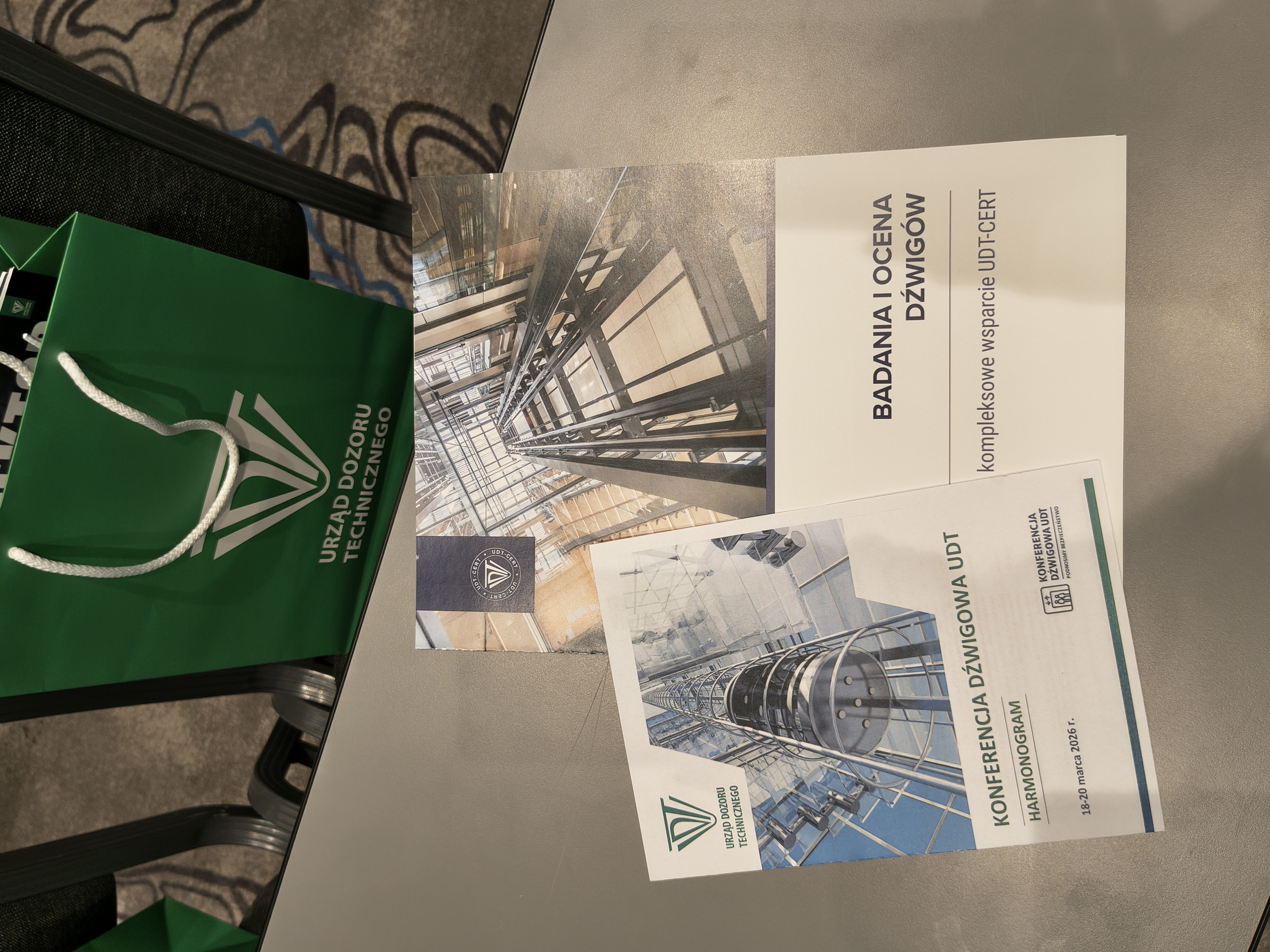 ulotka konferencyjna